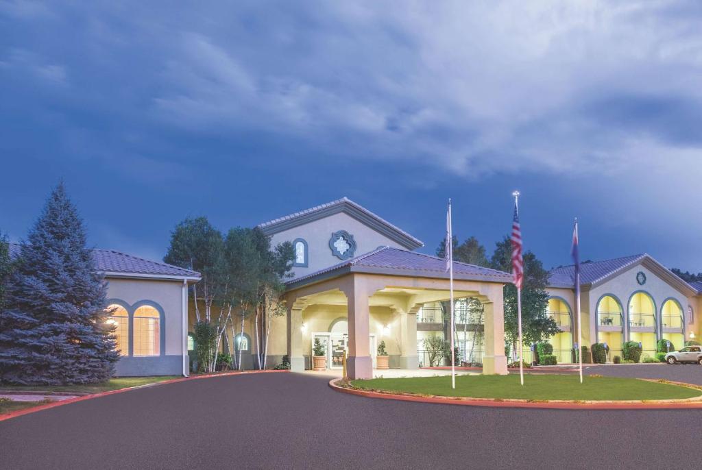 La Quinta by Wyndham Conference Center Prescott Main image 1